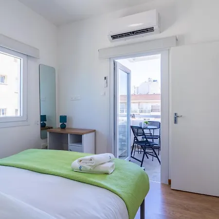 Vibe - 1 Bedroom W Balcony In شقة *