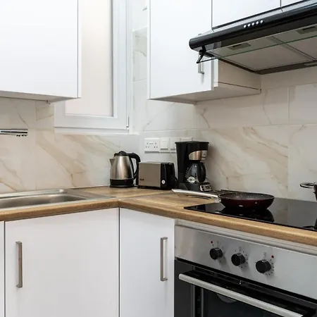 Apartamento Vibe - 1 Bedroom W Balcony In Larnaca