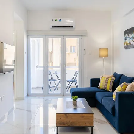 Apartman Vibe - 1 Bedroom W Balcony In